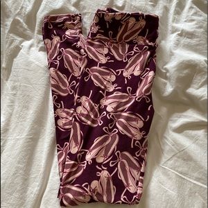 LuLaRoe ballet 🩰 print leggings OS